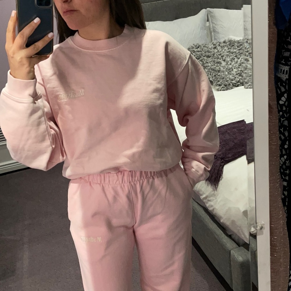 New without tags mad happy crew neck